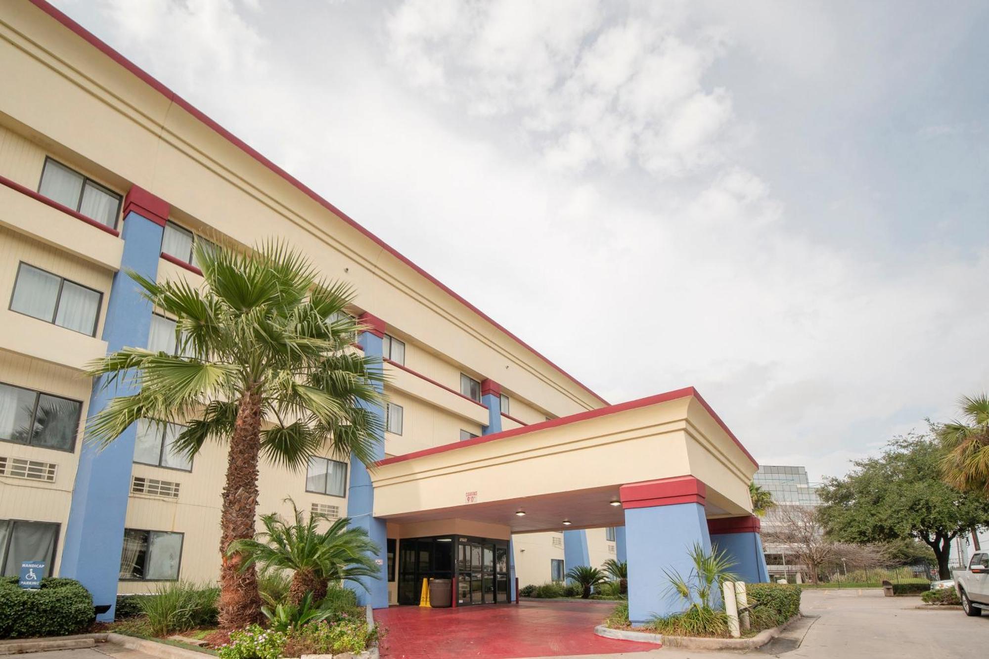 Oyo Townhouse Houston Airport North Hotel ภายนอก รูปภาพ