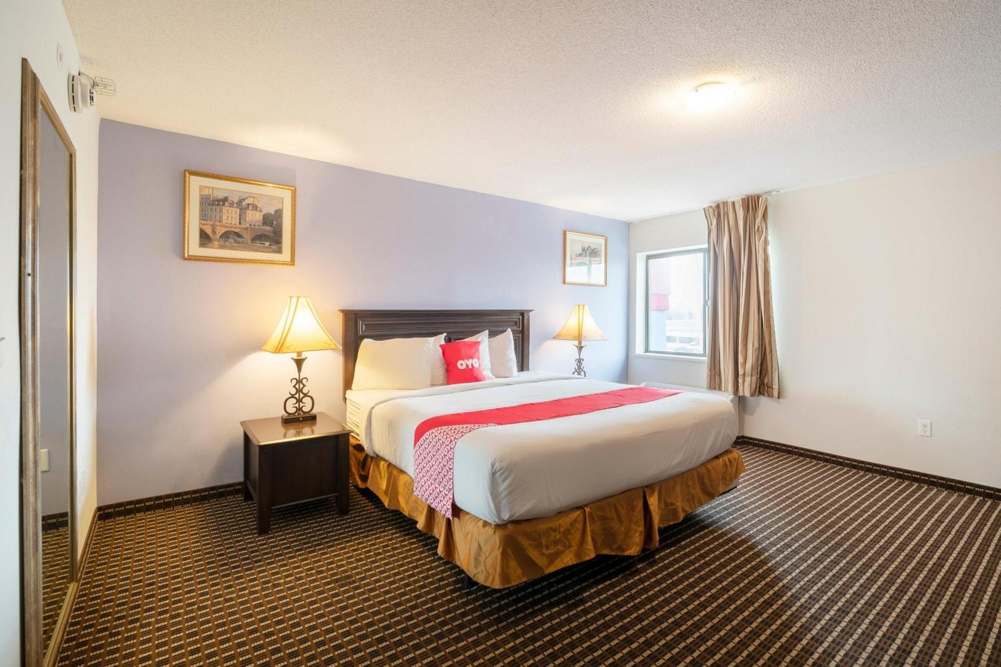 Oyo Townhouse Houston Airport North Hotel ภายนอก รูปภาพ