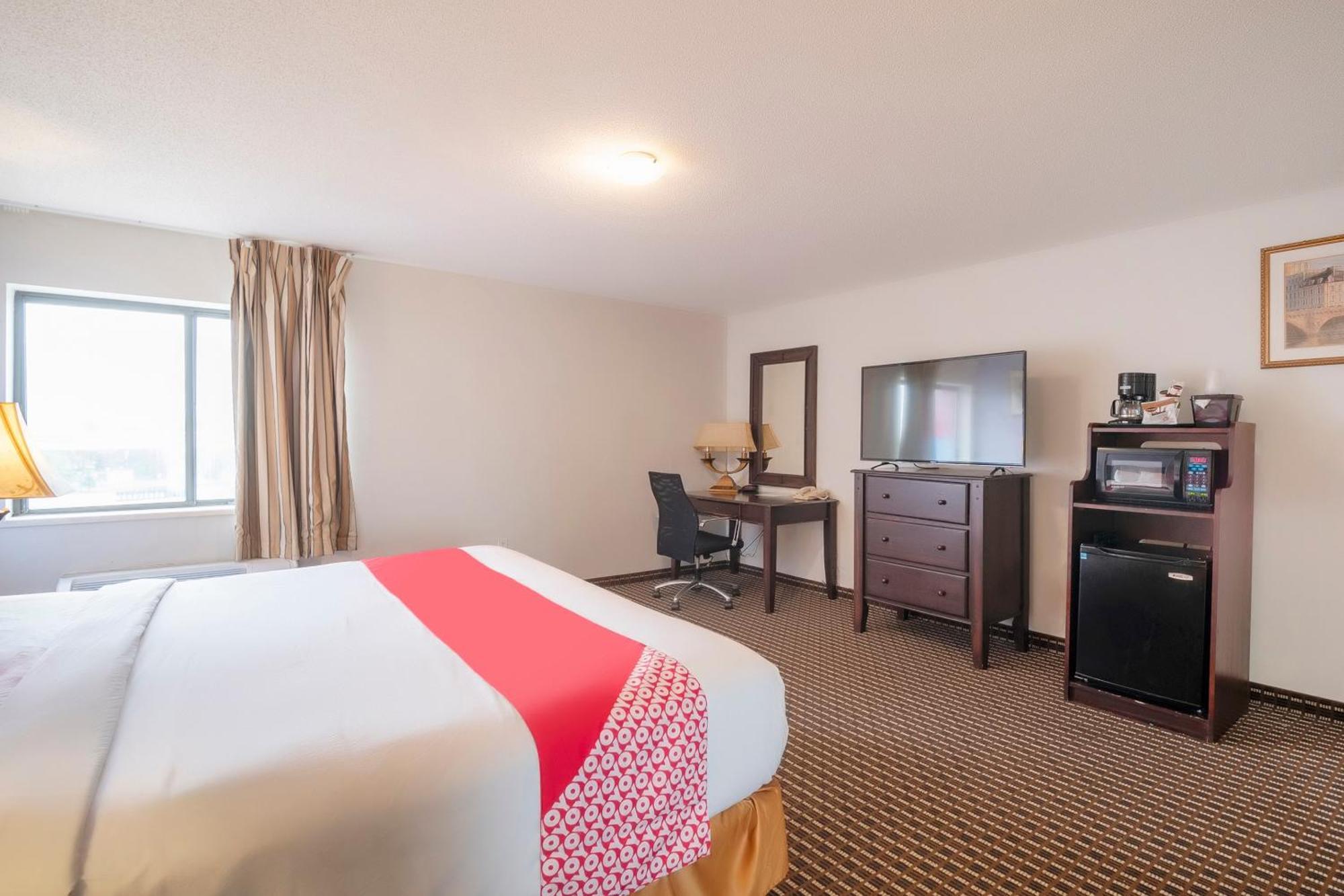 Oyo Townhouse Houston Airport North Hotel ภายนอก รูปภาพ