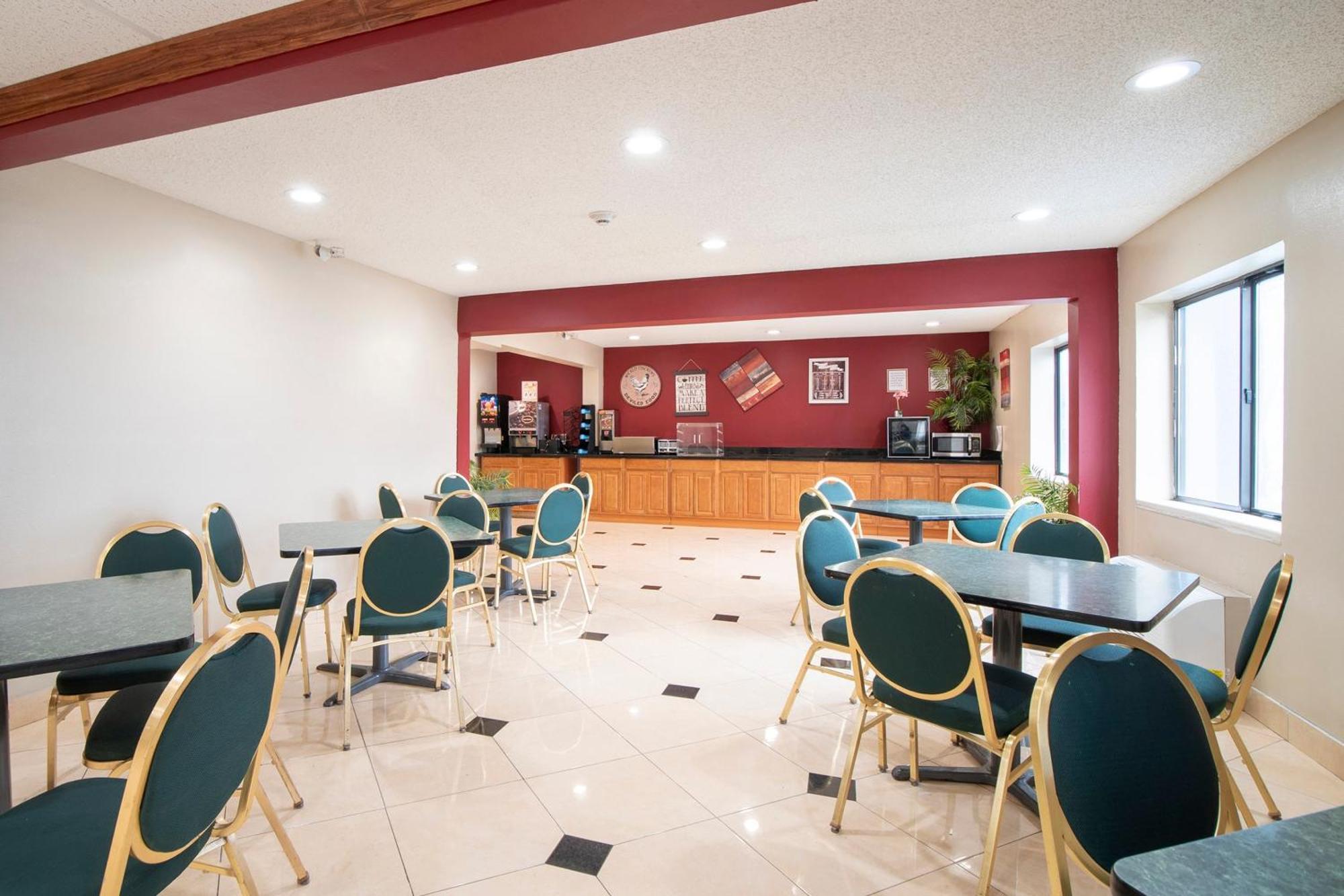 Oyo Townhouse Houston Airport North Hotel ภายนอก รูปภาพ
