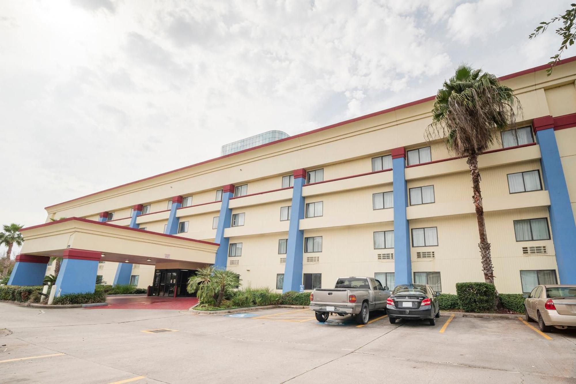 Oyo Townhouse Houston Airport North Hotel ภายนอก รูปภาพ