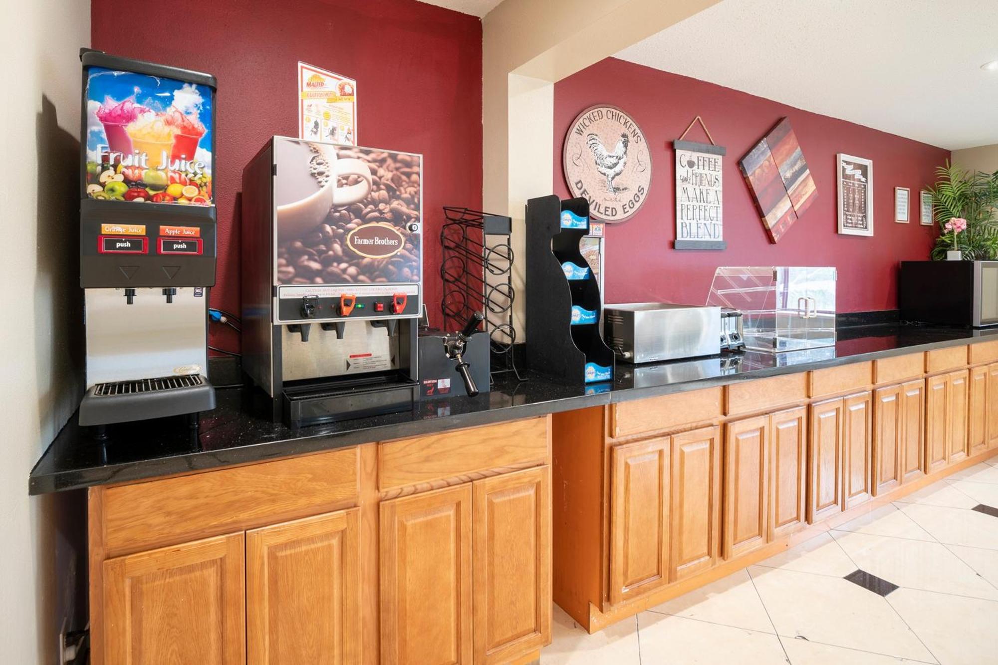 Oyo Townhouse Houston Airport North Hotel ภายนอก รูปภาพ